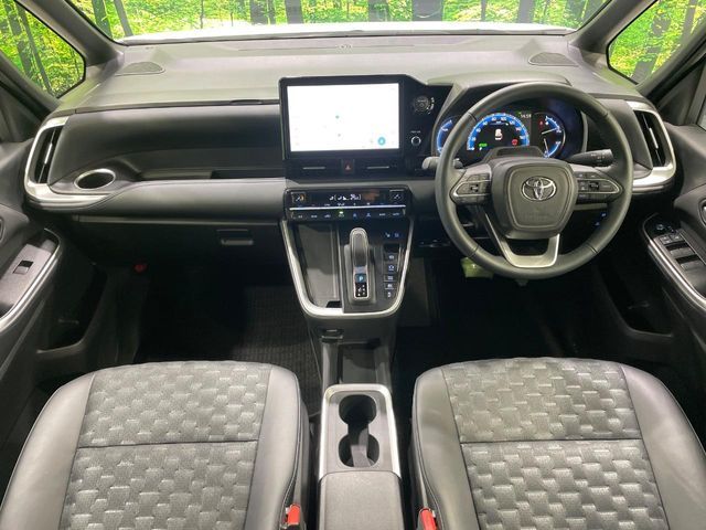 TOYOTA VOXY HYBRID 2024 Image 31