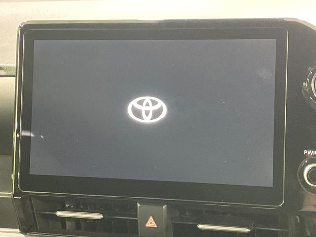 TOYOTA VOXY HYBRID 2024 Image 31