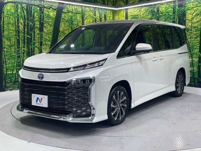 TOYOTA VOXY HYBRID 2024 Image 31