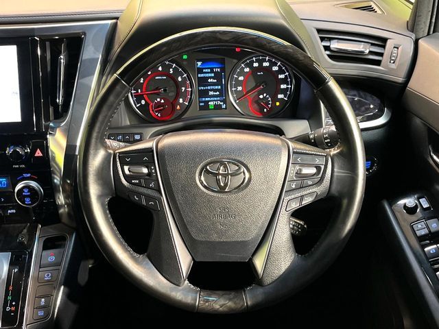 TOYOTA ALPHARD 2020 Image 31