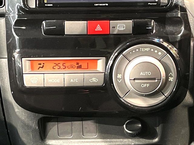 DAIHATSU TANTO CUSTOM 2012 Image 31