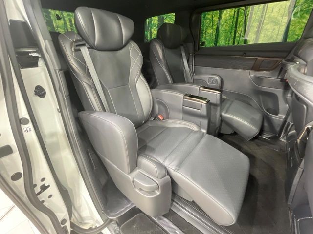 TOYOTA VELLFIRE  HYBRID 2024 Image 31