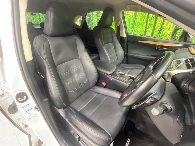 TOYOTA LEXUS NX300H AWD 2018 Image 31