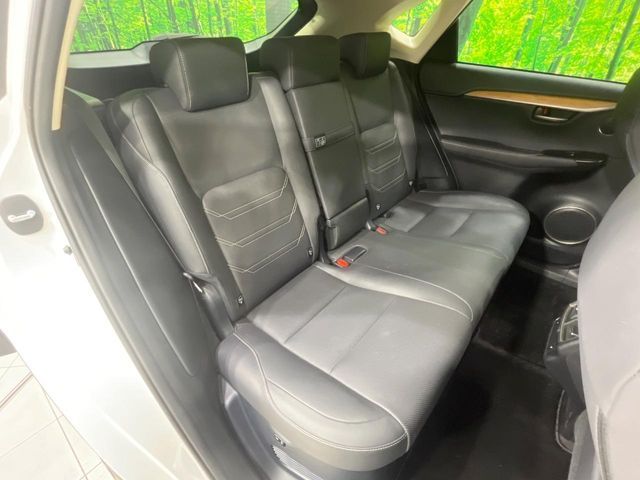 TOYOTA LEXUS NX300H AWD 2018 Image 31
