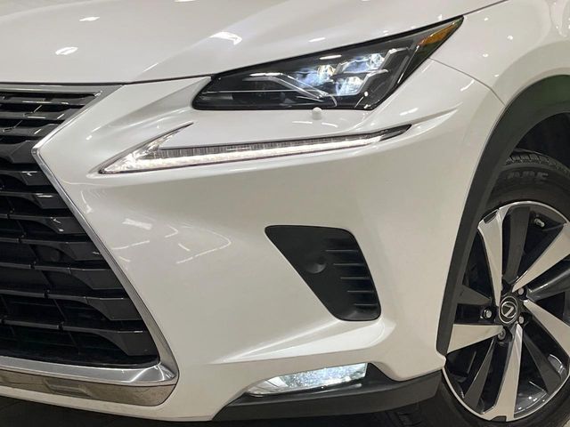 TOYOTA LEXUS NX300H AWD 2018 Image 31