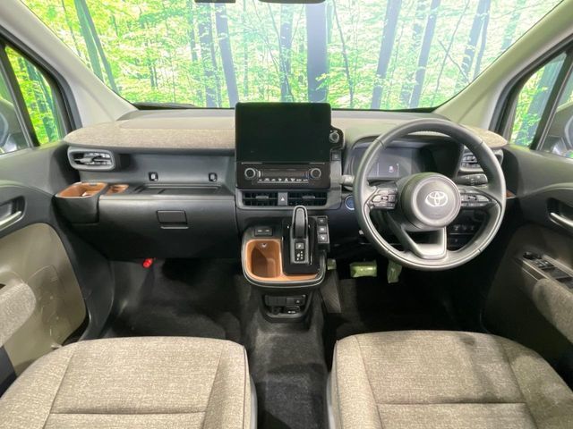 TOYOTA SIENTA HYBRID 2023 Image 31