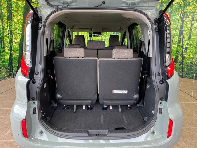 TOYOTA SIENTA HYBRID 2023 Image 31