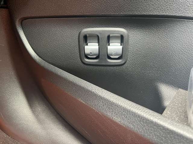 MERCEDES BENZ C CLAS 2024 Image 31