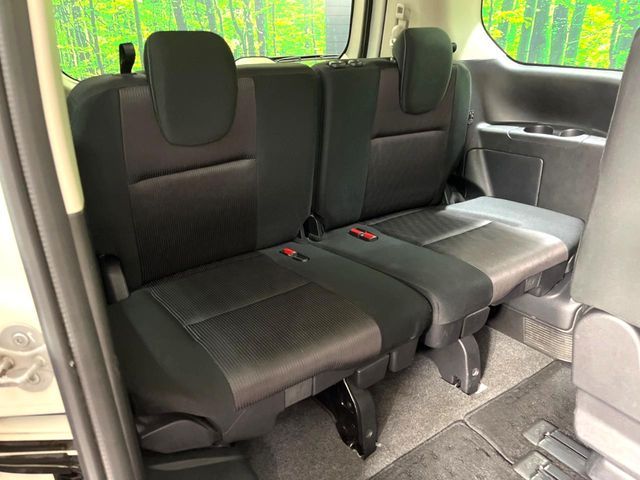 NISSAN SERENA  S-HYBRID 2017 Image 31