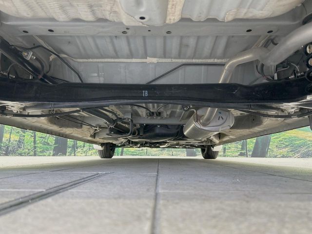 HONDA N BOX 2019 Image 31