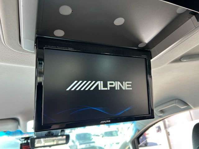 TOYOTA ALPHARD HYBRID 4WD 2018 Image 31