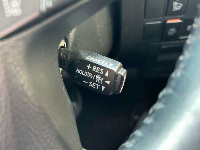 TOYOTA ALPHARD HYBRID 4WD 2018 Image 31