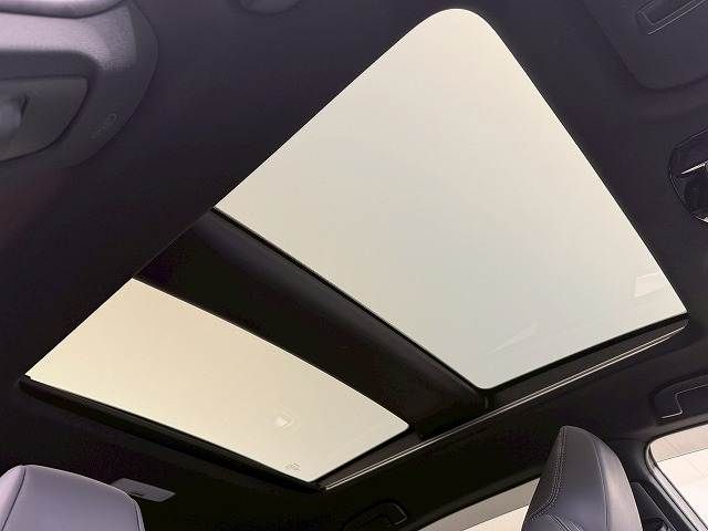 TOYOTA HARRIER HYBRID 2023 Image 31