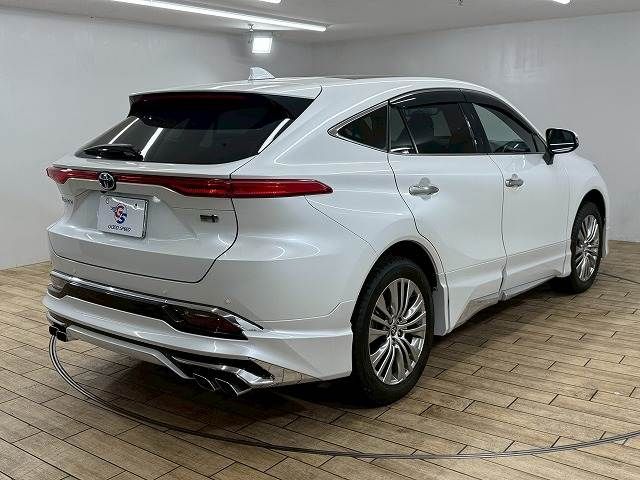 TOYOTA HARRIER HYBRID 2023 Image 31