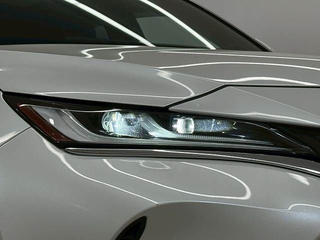 TOYOTA HARRIER HYBRID 2023 Image 31