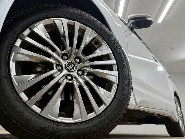 TOYOTA HARRIER HYBRID 2023 Image 31