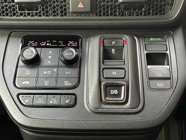 HONDA STEPWAGON E:HEV SPAD 2022 Image 31