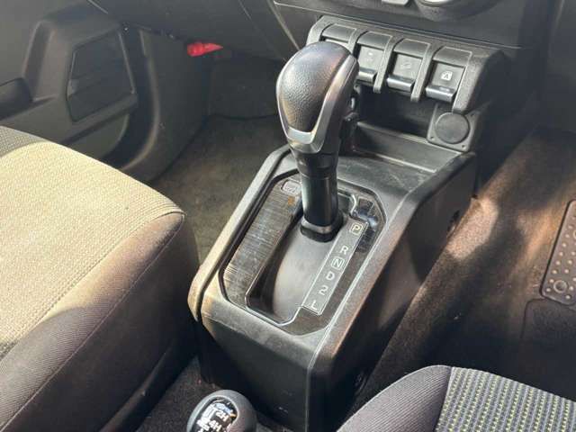 SUZUKI JIMNY 4WD 2019 Image 31