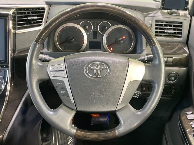 TOYOTA ALPHARD 2014 Image 31