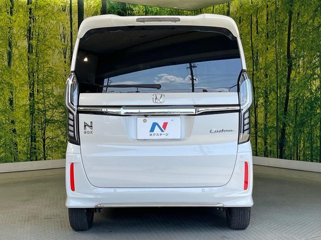 HONDA N BOX CUSTOM 2022 Image 31