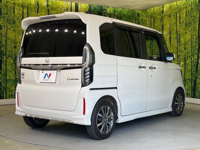 HONDA N BOX CUSTOM 2022 Image 31