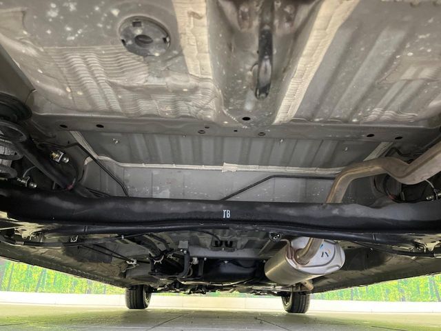 HONDA N BOX CUSTOM 2018 Image 31