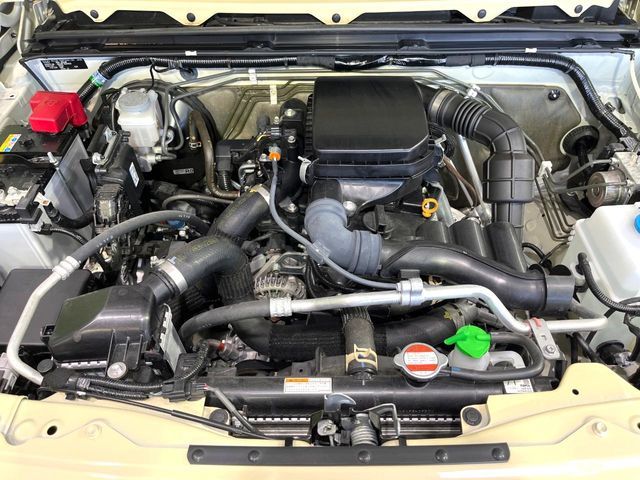 SUZUKI JIMNY 4WD 2023 Image 31