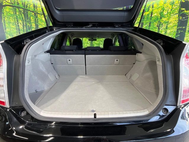 TOYOTA PRIUS 2012 Image 31