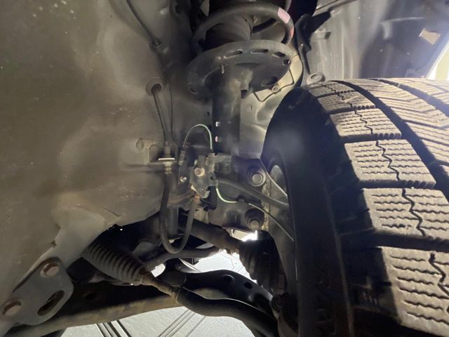 TOYOTA PRIUS 2012 Image 31