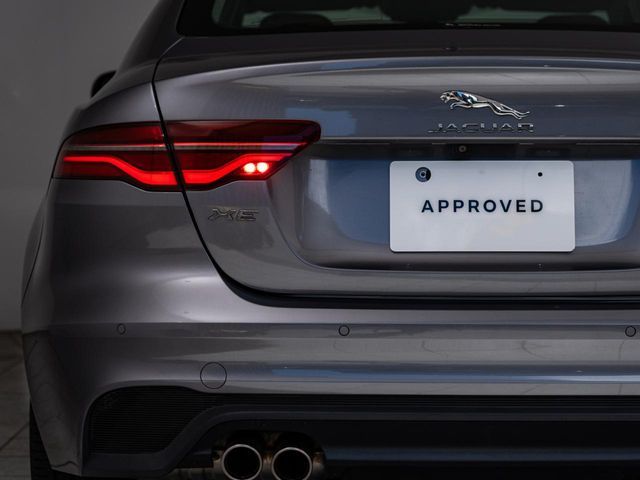 JAGUAR XESERIES 2019 Image 31
