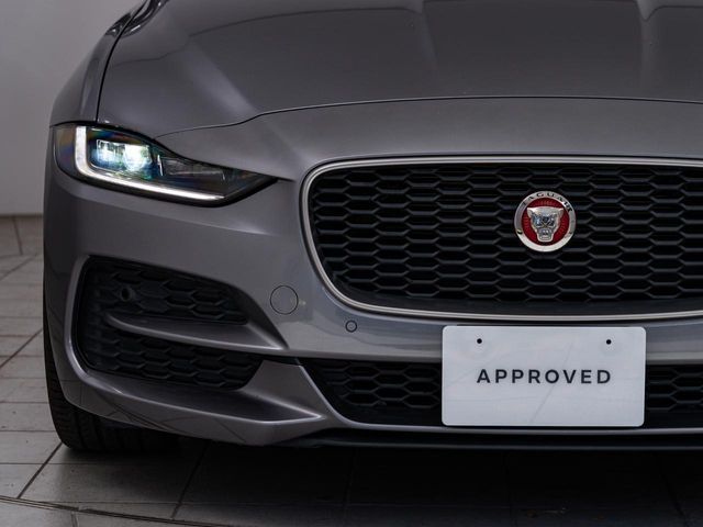 JAGUAR XESERIES 2019 Image 31