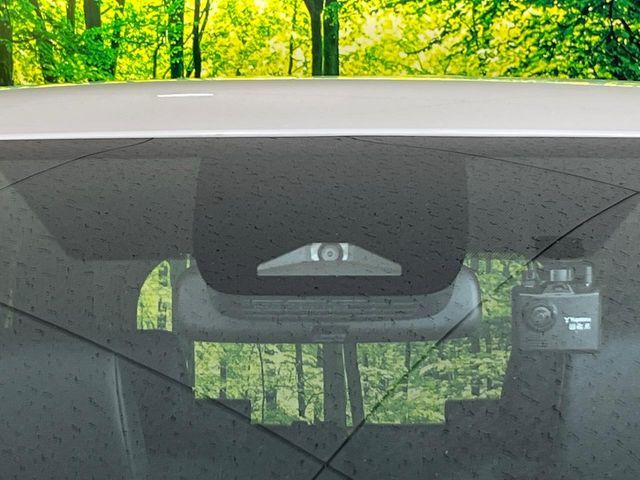 TOYOTA NOAH HYBRID 4WD 2023 Image 31