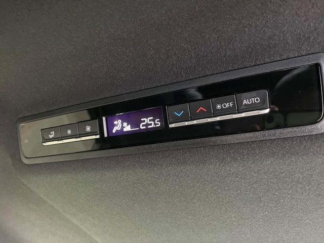 TOYOTA NOAH HYBRID 4WD 2023 Image 31