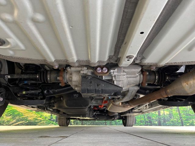 TOYOTA NOAH HYBRID 4WD 2023 Image 31