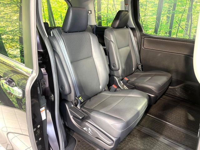 TOYOTA ESQUIRE HYBRID 2015 Image 31