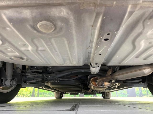 TOYOTA ESQUIRE HYBRID 2015 Image 31