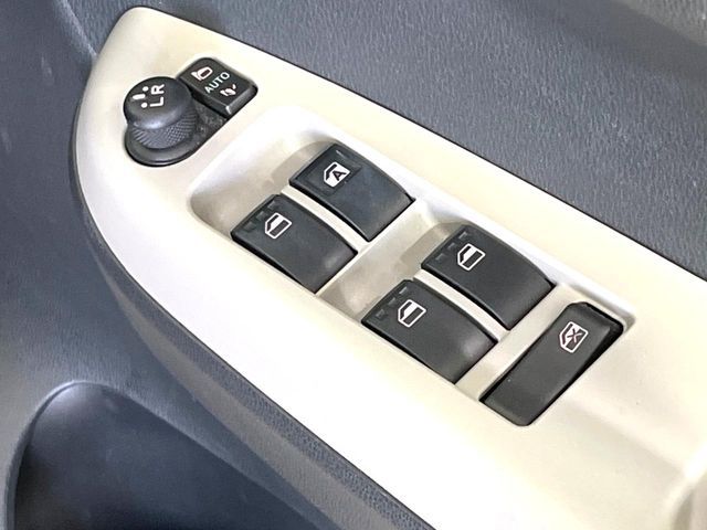 TOYOTA PASSO 2017 Image 31