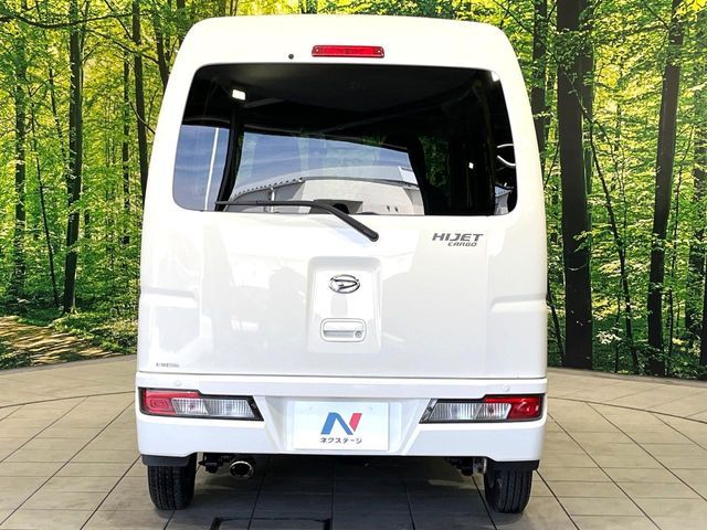 DAIHATSU HIJET CARGO 4WD 2018 Image 31