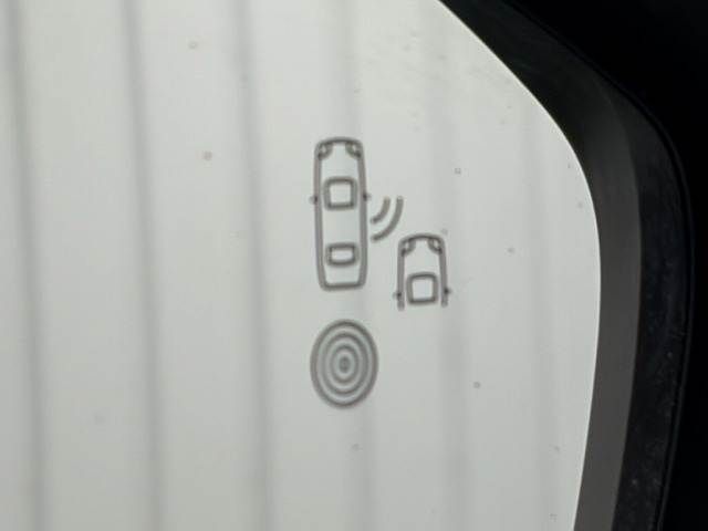 PEUGEOT 2008 2021 Image 31