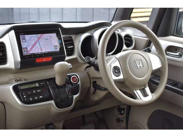 HONDA N BOX 2016 Image 31