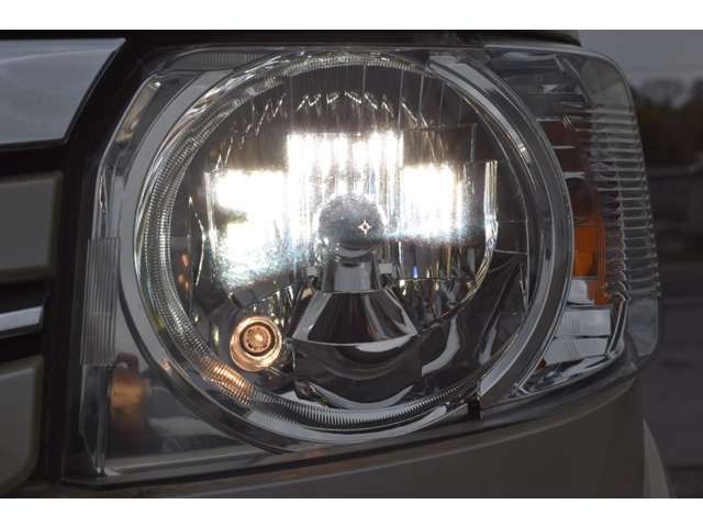 HONDA N BOX 2016 Image 31