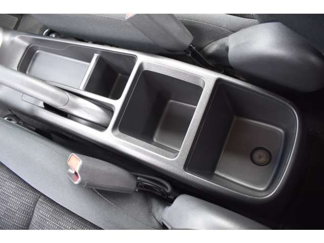 HONDA FIT 2015 Image 31