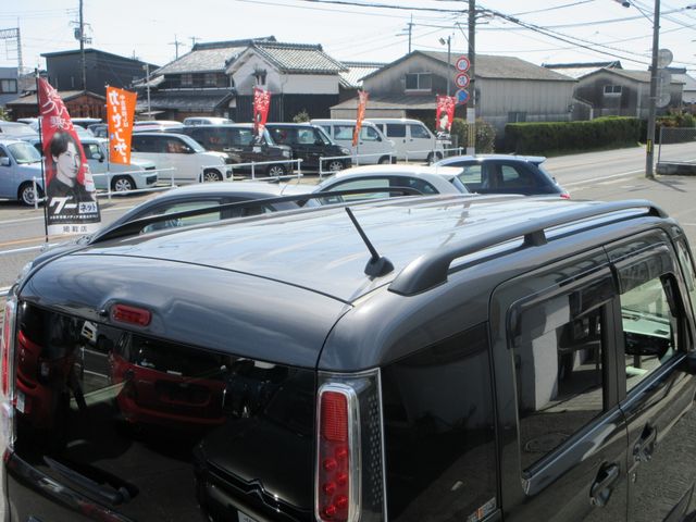 SUZUKI SPACIA GEAR 2023 Image 31