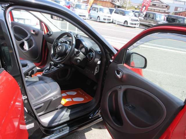 MCC SMART FORFOUR 2017 Image 31