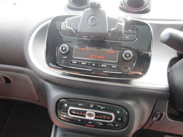 MCC SMART FORFOUR 2017 Image 31