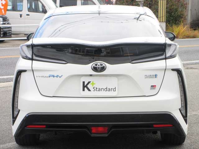 TOYOTA PRIUS PHV 2017 Image 31