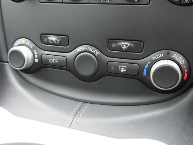 NISSAN FAIRLADY Z 2015 Image 31