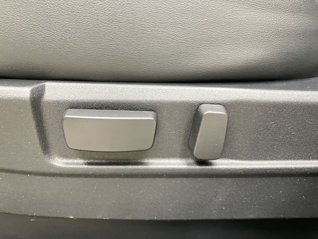 MITSUBISHI OUTLANDER PHEV 2018 Image 31