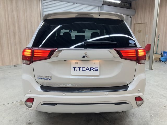 MITSUBISHI OUTLANDER PHEV 2018 Image 31