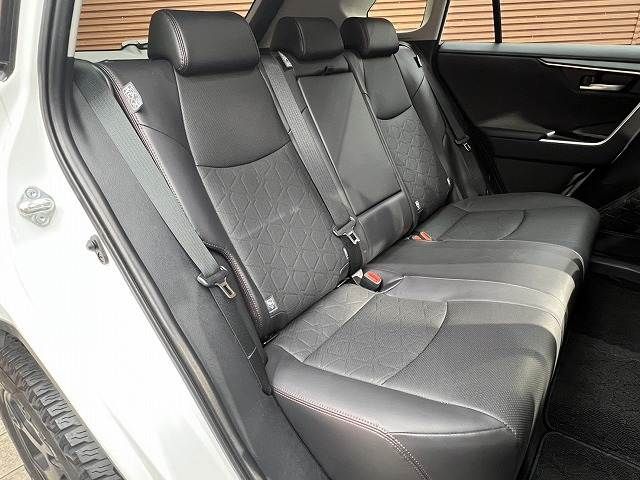 TOYOTA RAV4 4WD 2023 Image 31